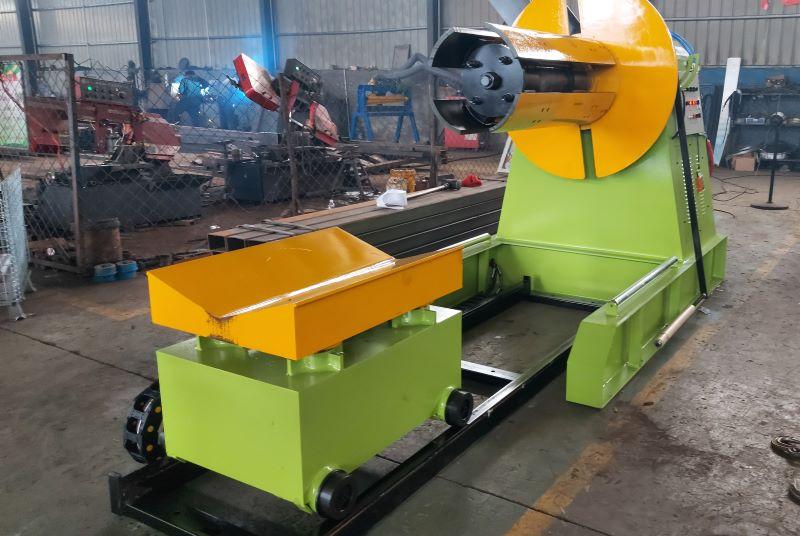 7 Ton Hydraulic De-Coiler1