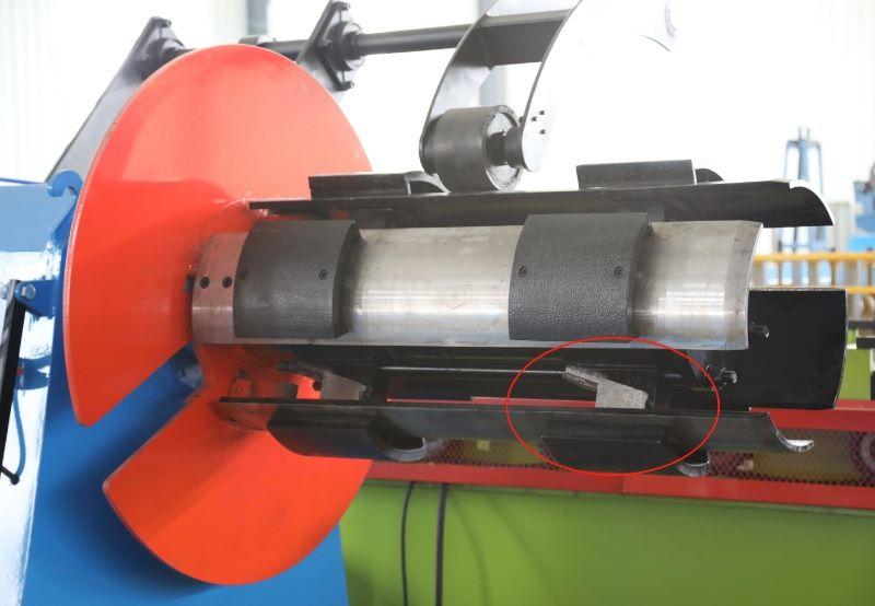 Hydraulic De-Coiler 4