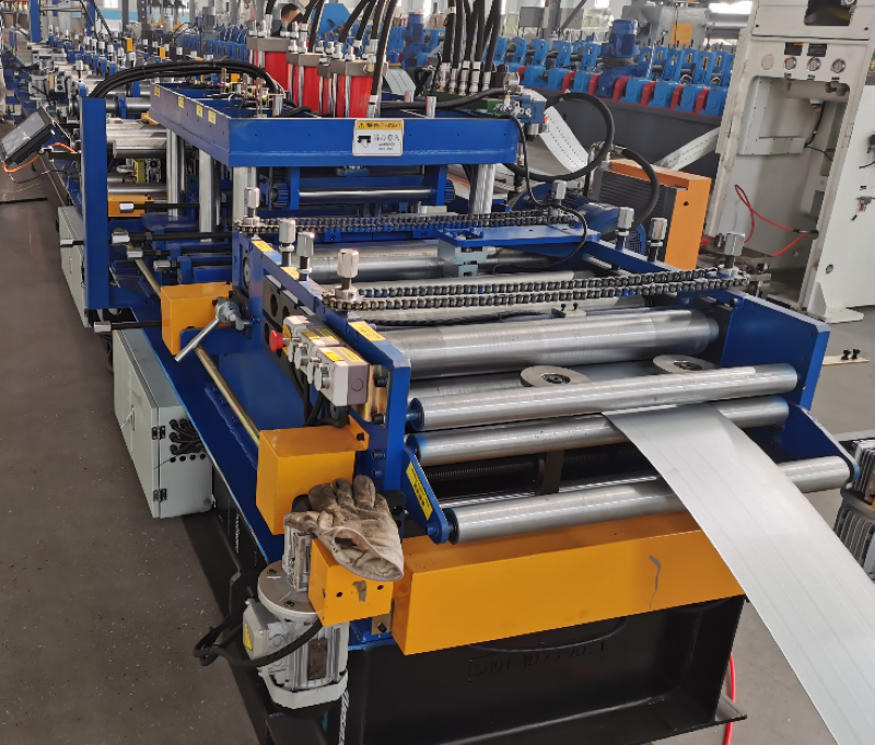 Feeding and Leveling