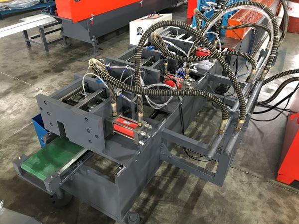 Full automatic T grid machine  (13)