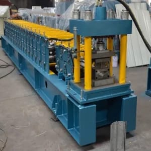 Algeria-70mm-Roller-Shutter-Slat-Door-Roll-Forming-Machine.webp.jpg