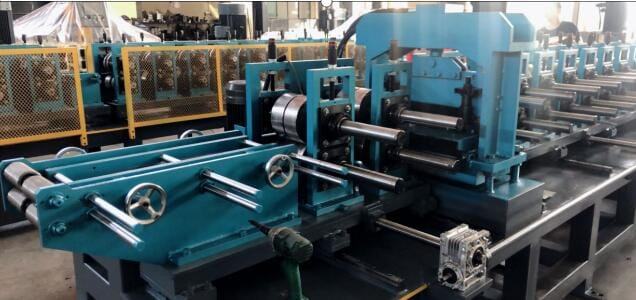 How to choose the suitable machine if you want to produce the multiple sizes of stud and track? 2 1600768116875503 1784182588 A6ub