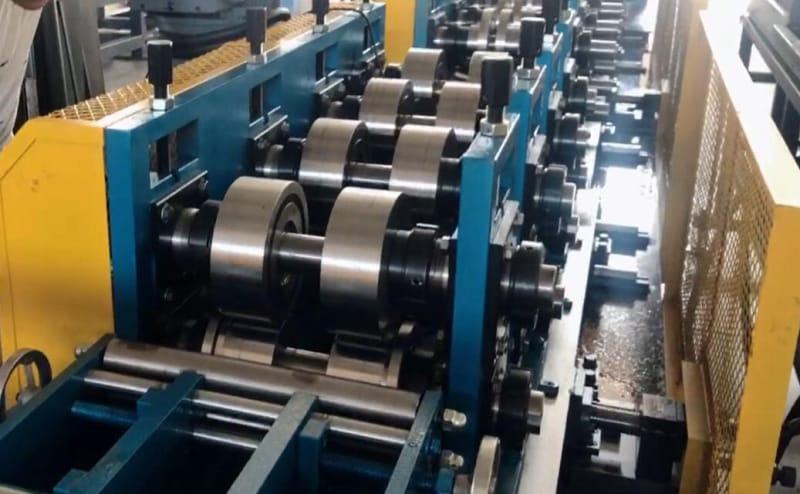 How to choose the suitable machine if you want to produce the multiple sizes of stud and track? 7 1600768370557346 1784182595 U6Pp