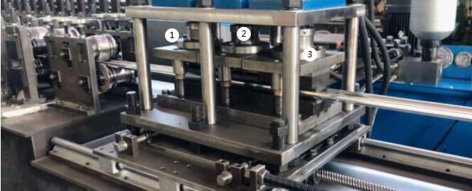 The punching system of the roller shutter door machine 3 1600915034958234 1784182610 Gfhb