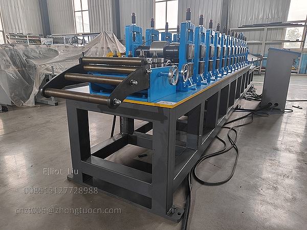 One Machine 5 Profiles Metal Corner Forming Machine Guide 14 The forming part of the Metal Corner Forming Machine