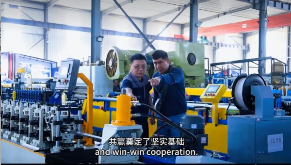 Kyrgyz Client Visits Zhongtuo Cold Bending and Adds New Order After Machine Inspection 2 202605144485 1784182950 gkdD