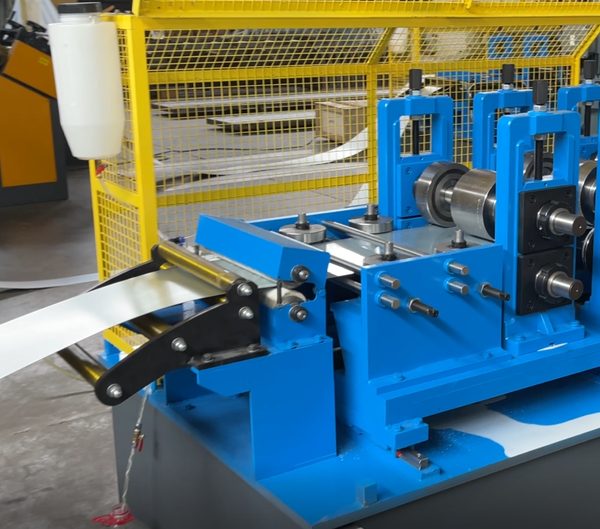 Metal Stud Forming Machine 2.0 for Middle East Construction Projects 13 The feeding section of the Metal Stud Forming Machine