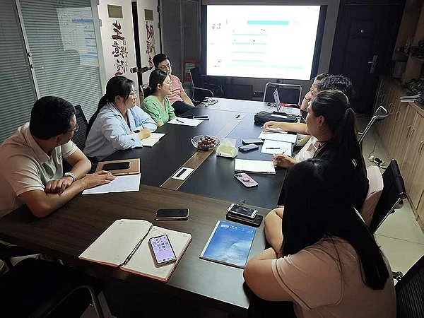 HomePage 20 Sales Team Trained on Framing