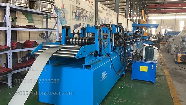 Quick Changeable C Z Purlin Roll Forming Machine Helps You Choose C and Z Purlins 17 Quick Changeable C Z Purlin Roll Forming Machine - Feed Section Display