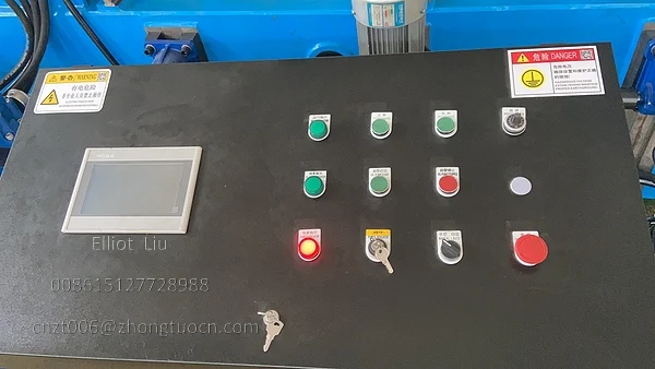 Quick Changeable C Z Purlin Roll Forming Machine Helps You Choose C and Z Purlins 14 Quick Changeable C Z Purlin Roll Forming Machine - Control Panel Display
