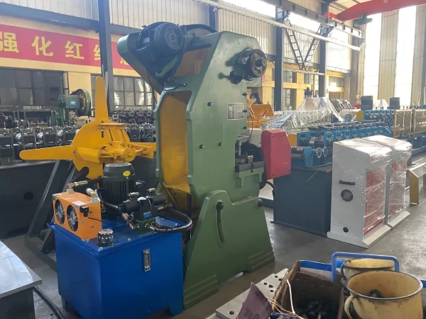 8 Critical Parameters to Check Before Buying a Metal Corner Forming Machine 16 Punching Configuration