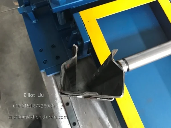 Shelf Uprights Forming Machine - Finished Product Display
