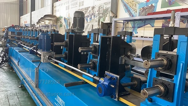 The C Z Solar Purlin Roll Forming Machine can adjust the rollers according to the size. The C Z Solar Purlin Roll Forming Machine can adjust the rollers according to the size.