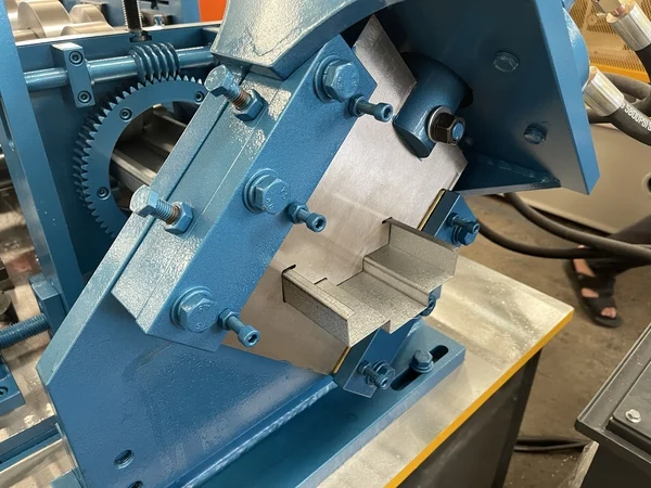 Steel Door Frame Roll Forming Machine - Section Drawing of Cutting Part Steel Door Frame Roll Forming Machine - Section Drawing of Cutting Part