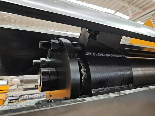 Steel Coil Decoiler - Details of the Uncoiling Section Steel Coil Decoiler - Details of the Uncoiling Section