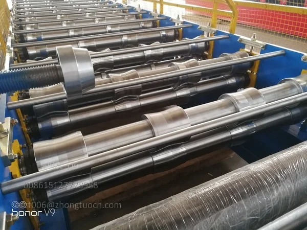 Roof Tiles Machine - Roller Details Roof Tiles Machine - Roller Details
