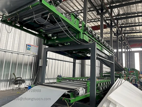 EPS And Rock Wool Type Sandwich Panel Production Line-Roll forming machine for metal sheets EPS And Rock Wool Type Sandwich Panel Production Line-Roll forming machine for metal sheets