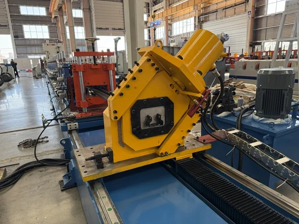 Warehouse Shelves Storage Racks Making Machine - Overall Situation Warehouse Shelves Storage Racks Making Machine - Overall Situation