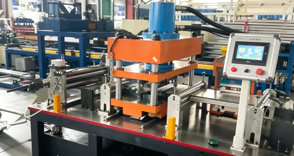 Shelf Forming Machine - Details of the Punching Section Shelf Forming Machine - Details of the Punching Section
