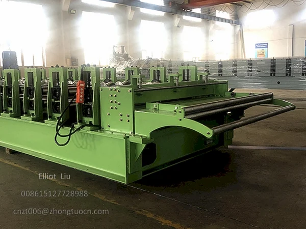 Roof Rolling Machine - Feeding Section Roof Rolling Machine - Feeding Section
